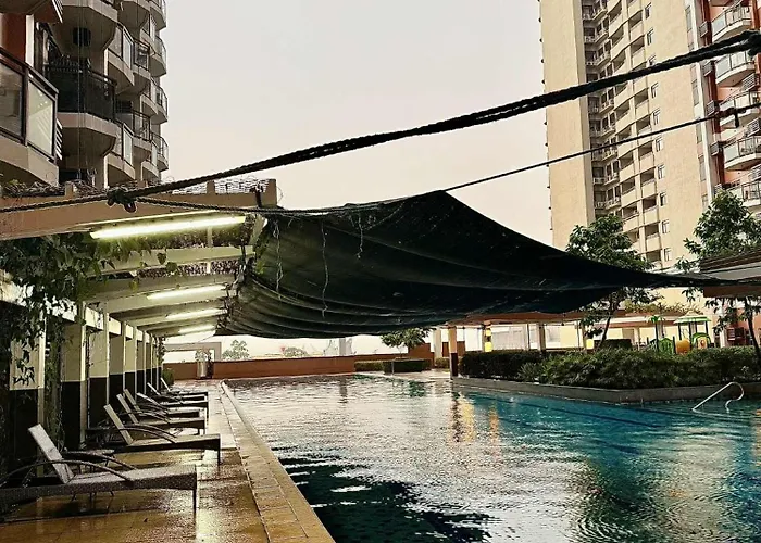 The Radiance Bay Aparthotel *